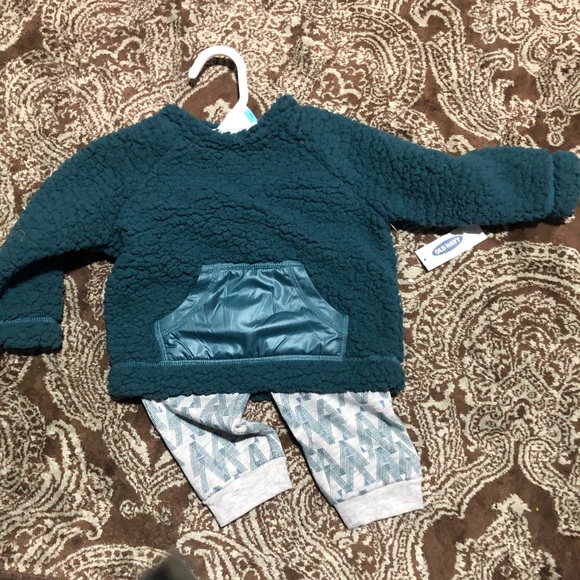 Baby Boy outfit - Picture 2 of 3